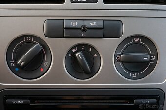 Volkswagen Touran 1.9TDI Trendline (7 míst, 77 kW) - 6