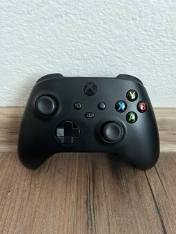 Xbox Series X 1TB + ovladač - 6