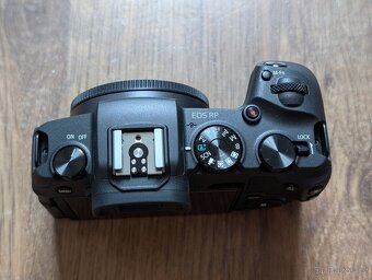 Canon EOS RP + RF 24-105mm f/4.0-7.1 IS STM a filtry, záruka - 6