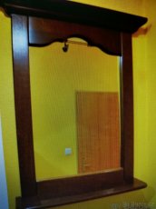 Set masivní komody a zrcadla - 6