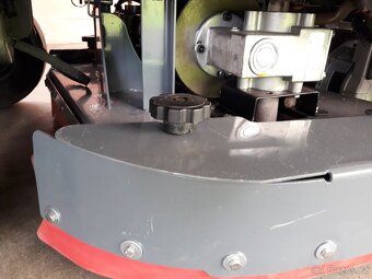 Podlahový mycí stroj Nilfisk BR 850 S se sedící obsluhou - 6