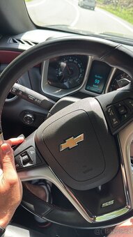 Chevrolet Camaro 2ss 6,2 V8 318kw automat - 6