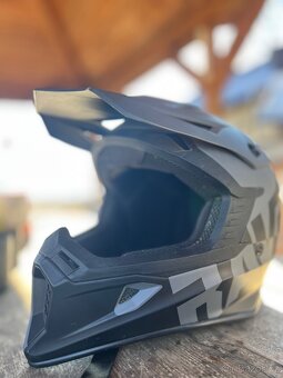 Helma Raven - 6