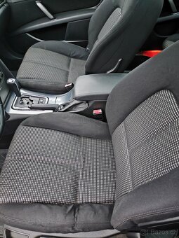 Peugeot 407 SW 2.0 HDI 100kw - 6