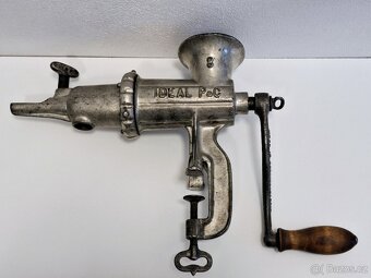 Starý kombinovaný mlýnek Porkert IDEAL - 6