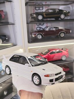 MITSUBISHI LANCER EVO 3 1:18 Ottomobile - 6