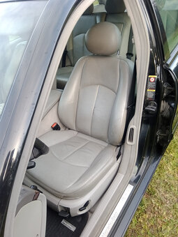 Prodám Mercedes Benz W211 kombi 270cdi rok výroby 2003 - 6