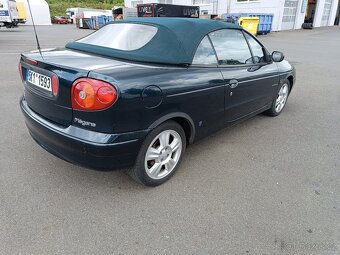 Renault Mégane 2,0i Cabrio KARMANN 2000 - 6