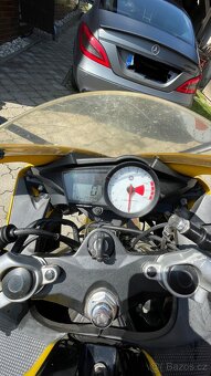 Yamaha yzf r125 - 6