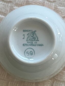 Sada 4ks - hrnek s podšálkem vzorovaný - 6