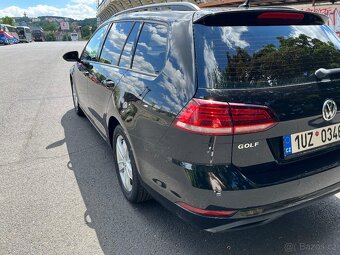 VW Golf 7, r.v. 2017, 1.6 diesel, NAVI, př. + zad. asistent, - 6