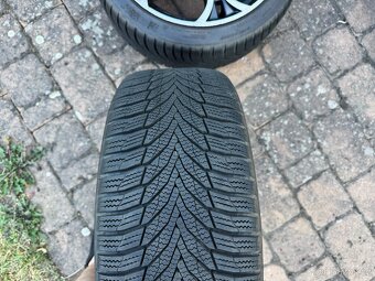 Kompletní sada kol OZ Wave 5x110 17" + zánovní zimní pneu - 6