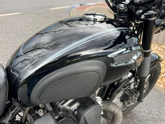 Kawasaki W 800 2.126 km - 6