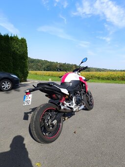BMW f 900 R - 6