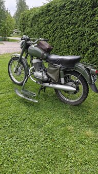Jawa 250/579 Army - 6