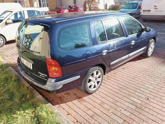 Renault Megane 1999, kombi - 6