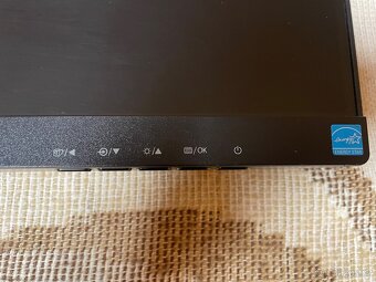 Prodám monitor k PC - 24" Philips 243V7Q - 6