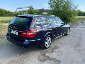 Mercedes Benz E350 CDI 4Matic Elegance - 6