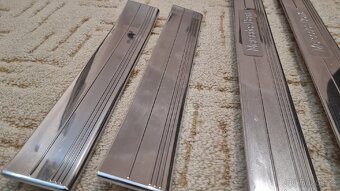 W211 / W219 exkluzivní prahové lišty
Original Mercedes - 6