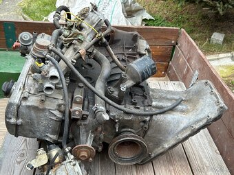 Motor BMW Serie 3 / E30, 1.8 M10 B18 vč. karb Pierburg - 6