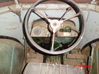 Traktor Zetor Super 50 - 6