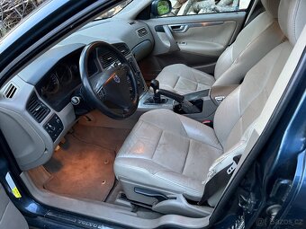 Volvo S60 2,4D 2007 - 6