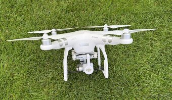 Dron DJI Phantom 3 Advanced - 6