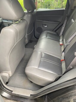 Jeep Grand Cherokee - 6