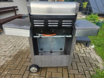Plynovy zahradni gril - 6