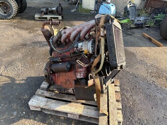 poclain 113 náhradní díly - 6