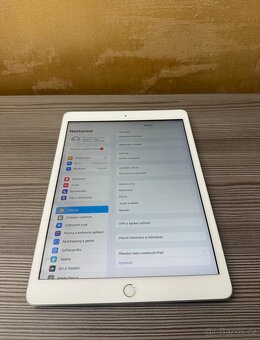 Apple iPad 7 32GB stříbrný, Top stav - 6