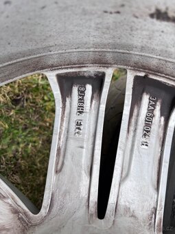 Original alu r18 vw Passat, Kansas - 6