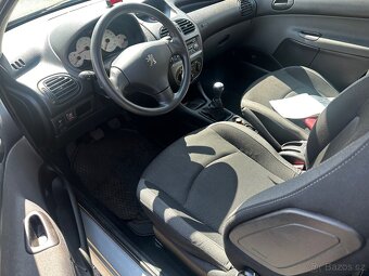 Peugeot 206 1.4i, r.2007, rozvody, pěkný stav - 6
