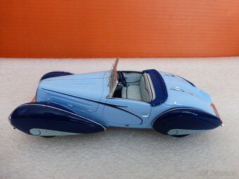 modely aut 1:43 8. - 6