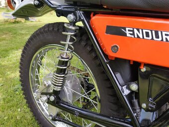 Yamaha dt 400 - 6