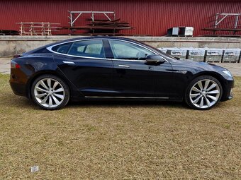 Tesla model S 90d facelift free charging - 6