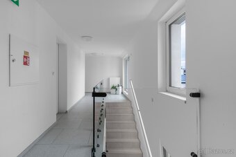 Exkluzivní byt 5+kk v centru Liberce se střešní terasou - 6