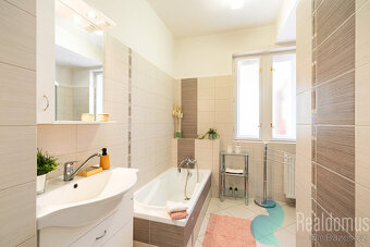 Prodej, rodinný dům, 180 m2, České Budějovice - 6