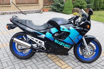 Suzuki GSX 600F - 6