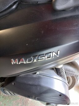 Prodej Malaguti Madison K400 - 6