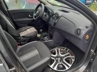 Dacia Sandero 1,5 dCi Stepway - 6