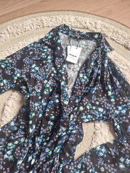 Květinové šaty Desigual - 6