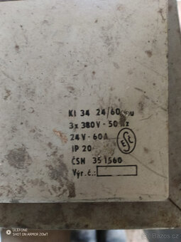 Nabíječka vysokozdvižných vozíků - 6