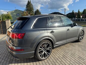 AUDI SQ7 4.0TDI 7 místné - 6