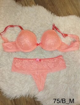 Tanga vel. M podprsenka 75/B 3+1 ZDARMA - 6