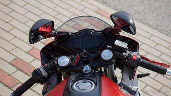 Yamaha YZF-R125 - 6