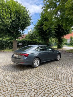 Škoda octavia 4, 2.0 tdi, 2021, 125 tkm - 6