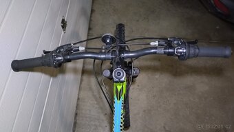 Author A-Matrix 26 2020 - 6