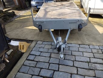 Přívěsný vozík bržděný na 2 tuny - 6