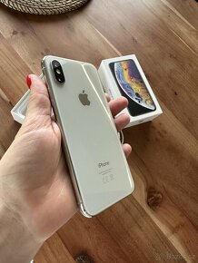 Apple iphone XS 64gb - 6